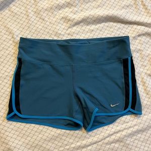 Nike Spandex shorts Size L